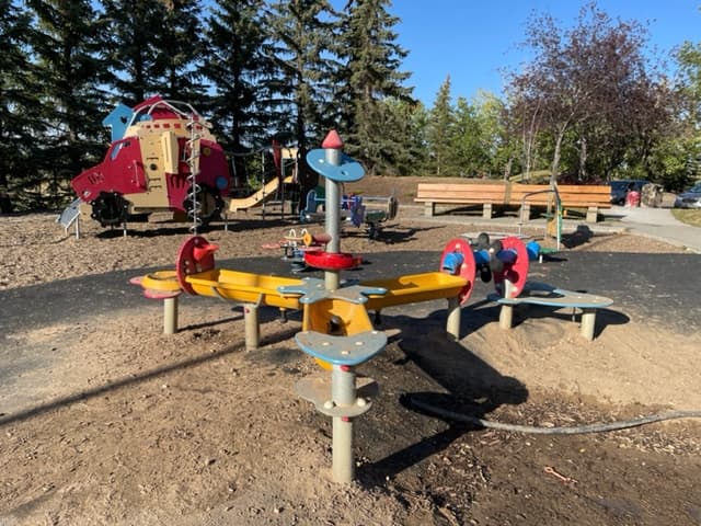 Mill Woods Park - Outdoor in Southeast Edmonton